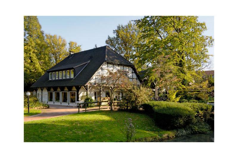 Ferienwohnung Brunnenhaus バート・ザッセンドルフ エクステリア 写真